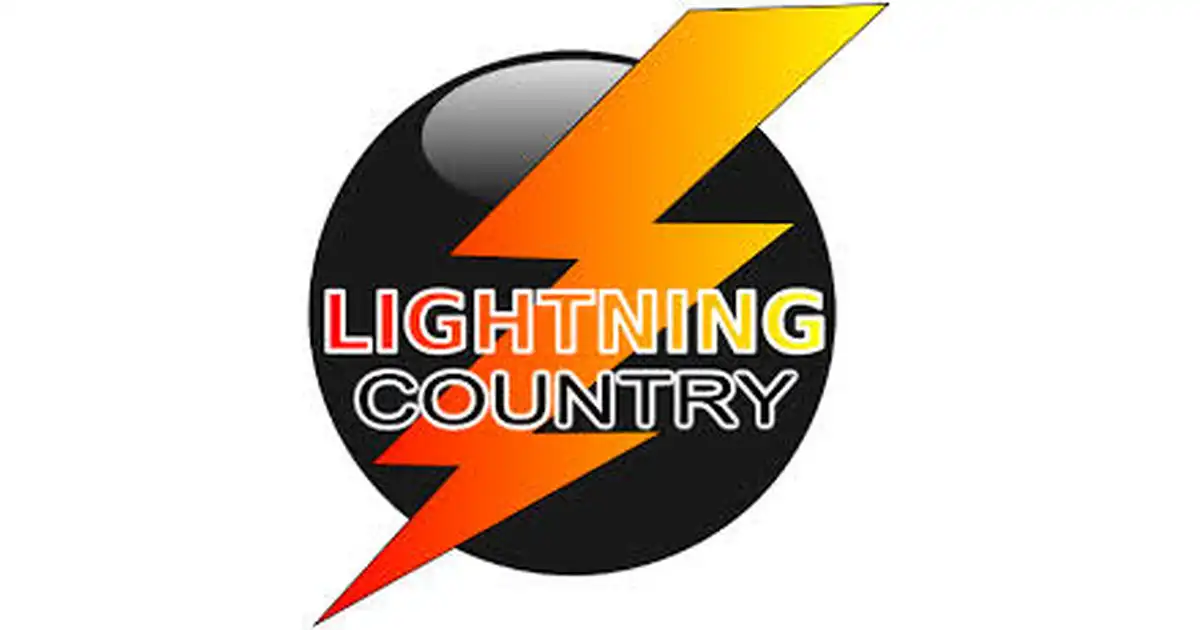 Lightning Country Radio logo