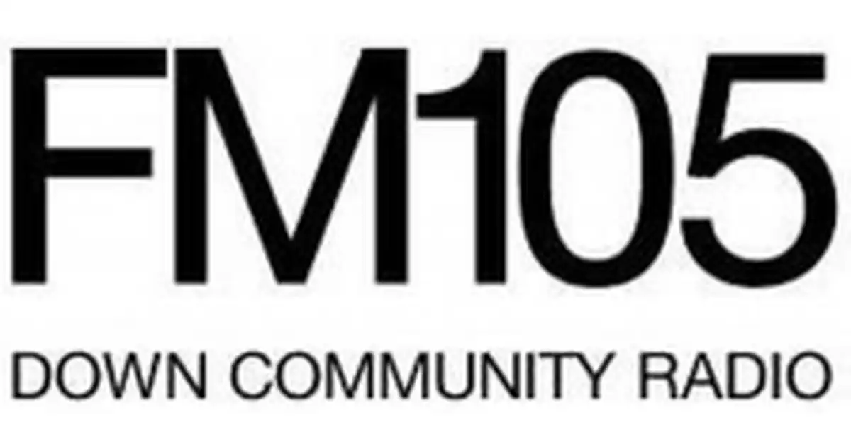 FM105 Down Community Radio logo